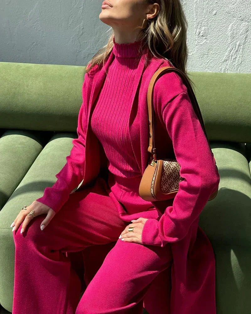 Dominique | Sleek Three-Piece Lounge Set