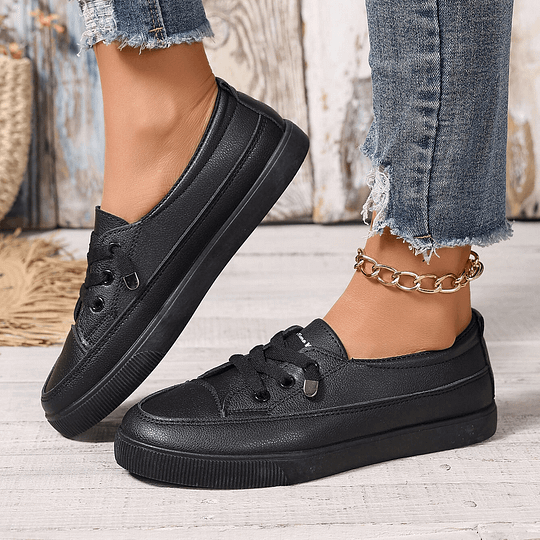 Quinn | Women’s Lace Up Casual Sneakers