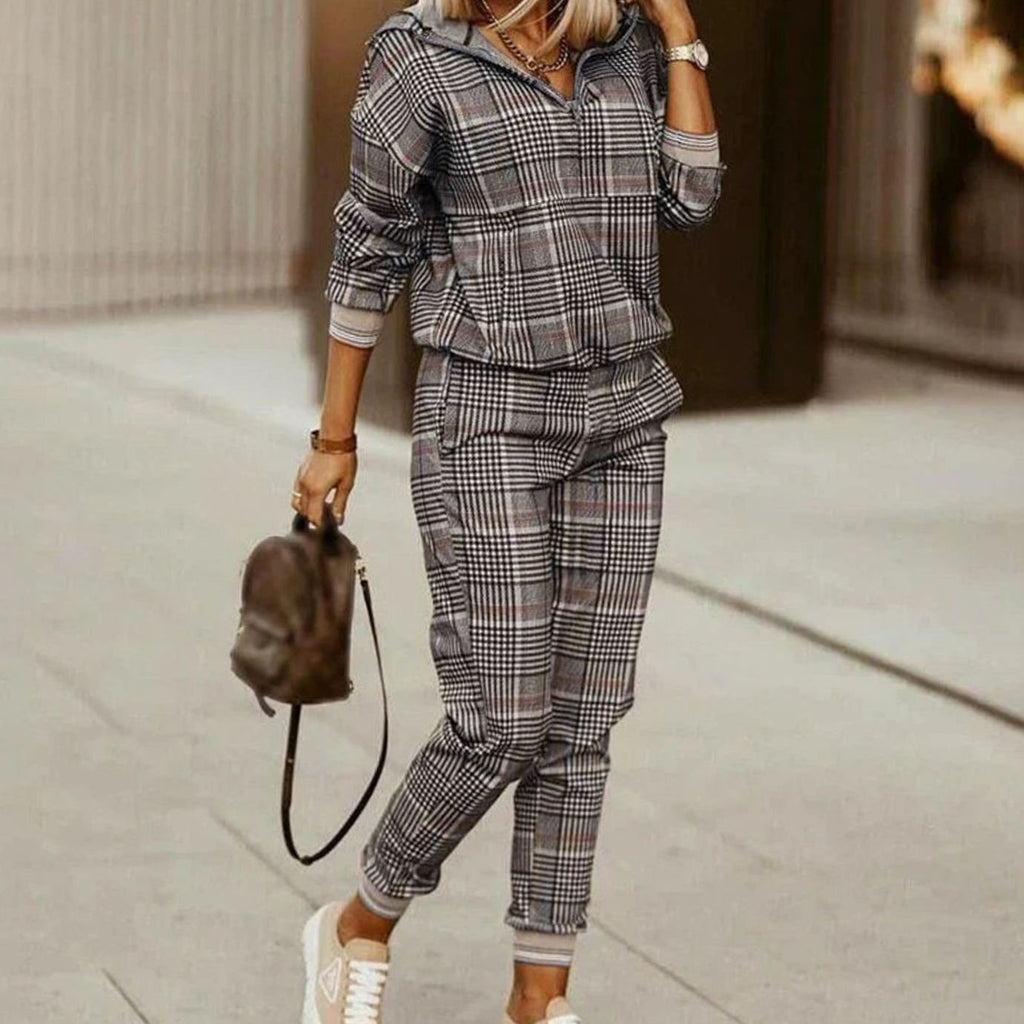 Elodie | Women’s Half-Zip Pattern-Block Pullover & Jogger Set